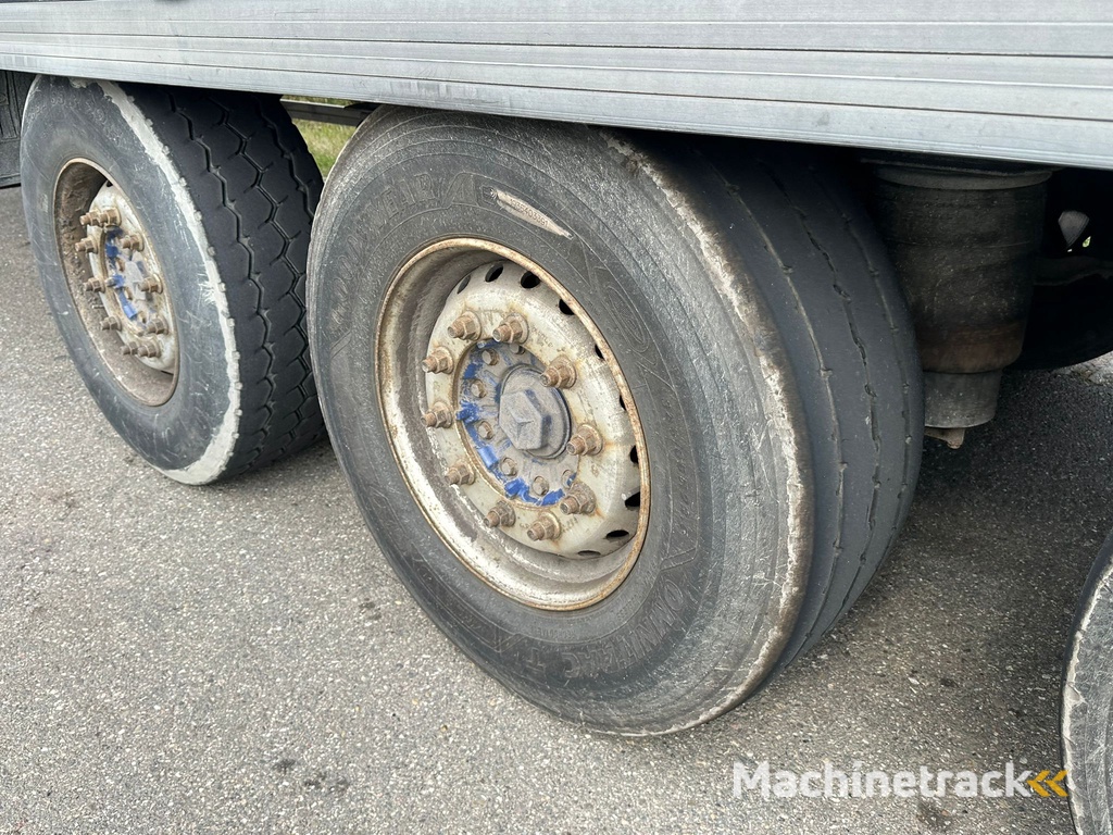 Gray and Adams Meat Hook Thermo King SLXE 400