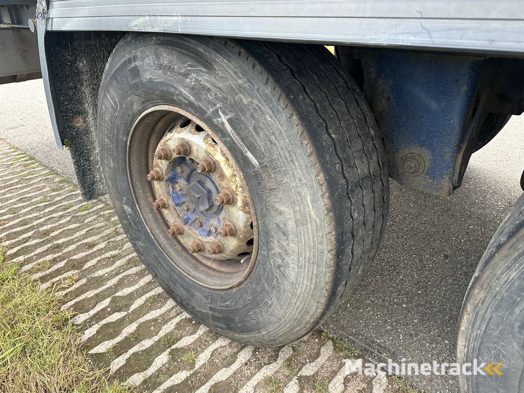 Gray and Adams Meat Hook Thermo King SLXE 400