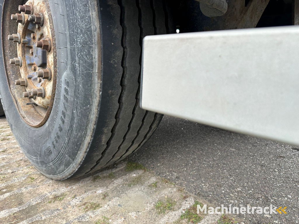 Gray and Adams Meat Hook Thermo King SLXE 400