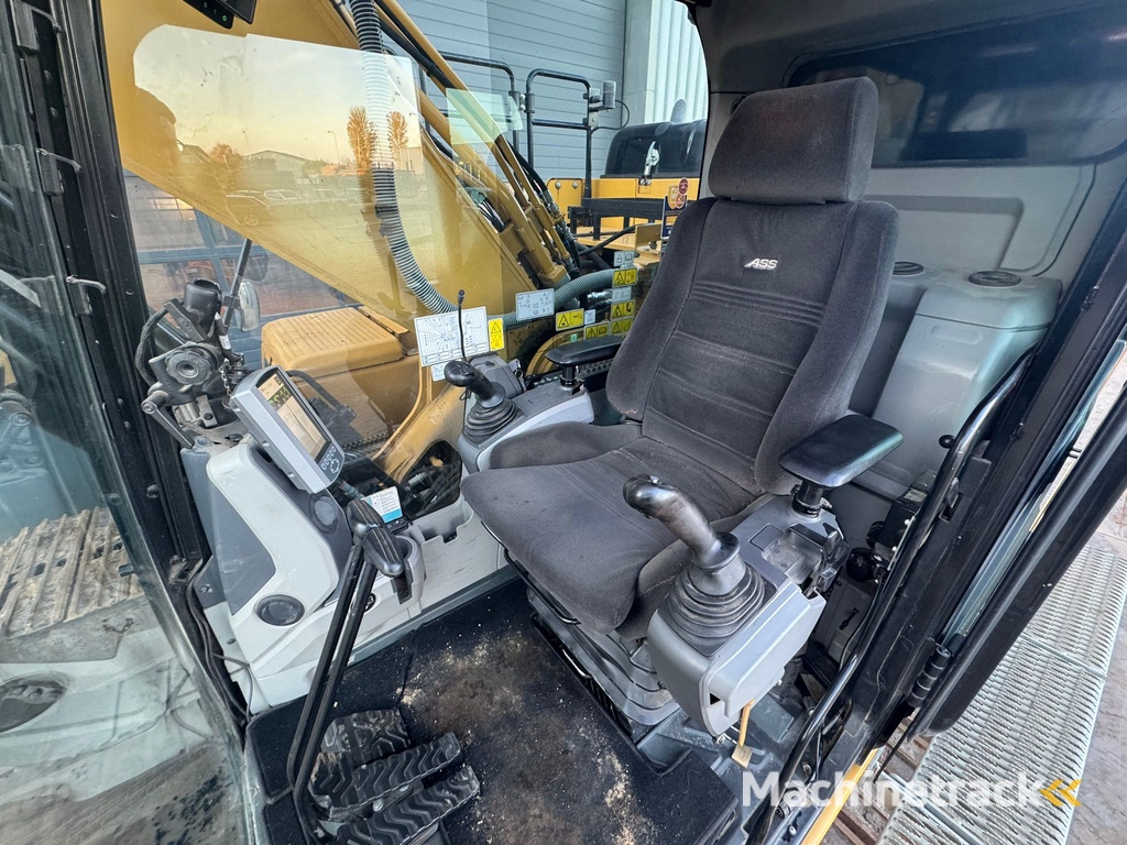 Caterpillar 330FL | Dutch Machine