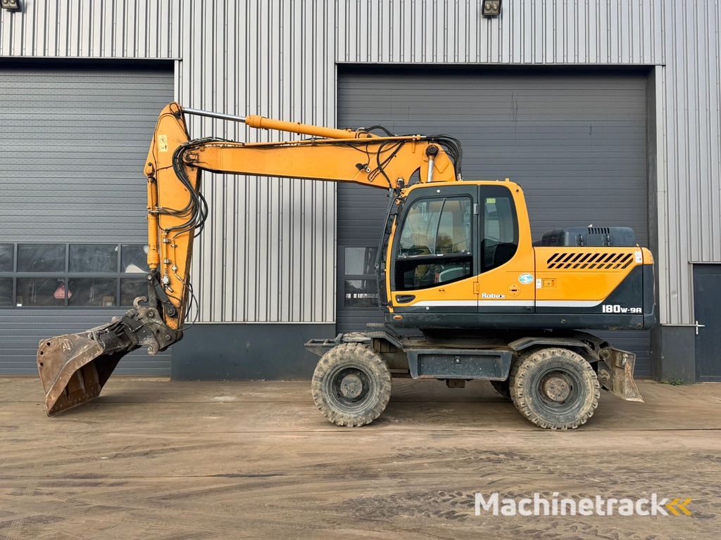 Hyundai Robex 180W-9A