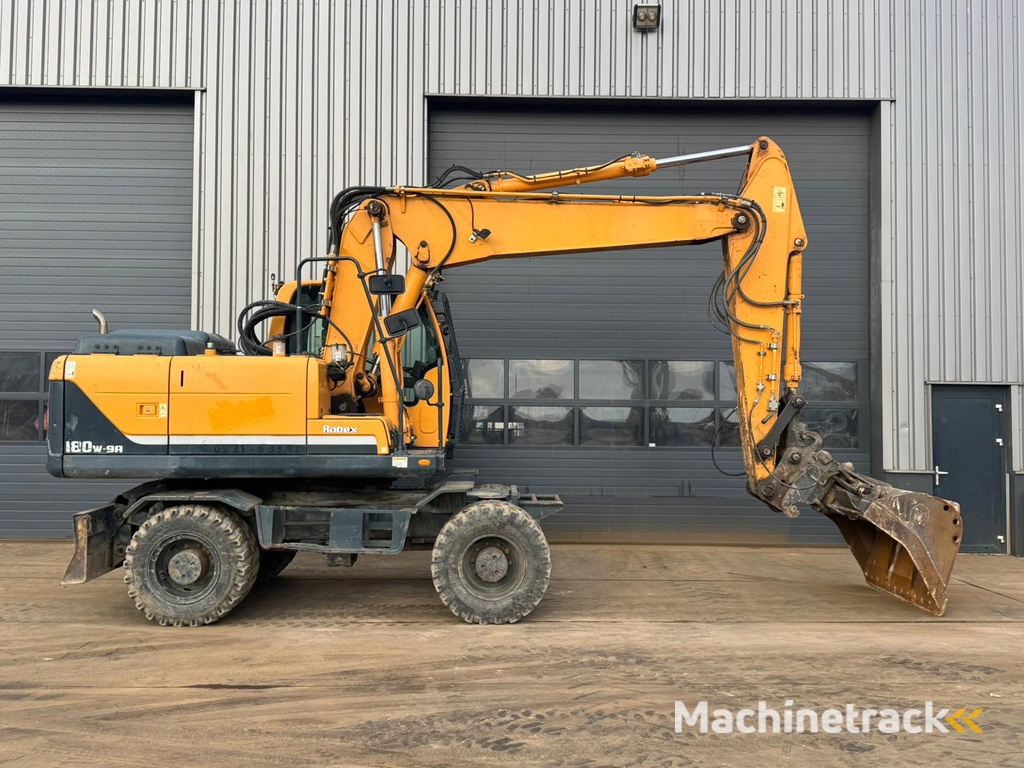 Hyundai Robex 180W-9A