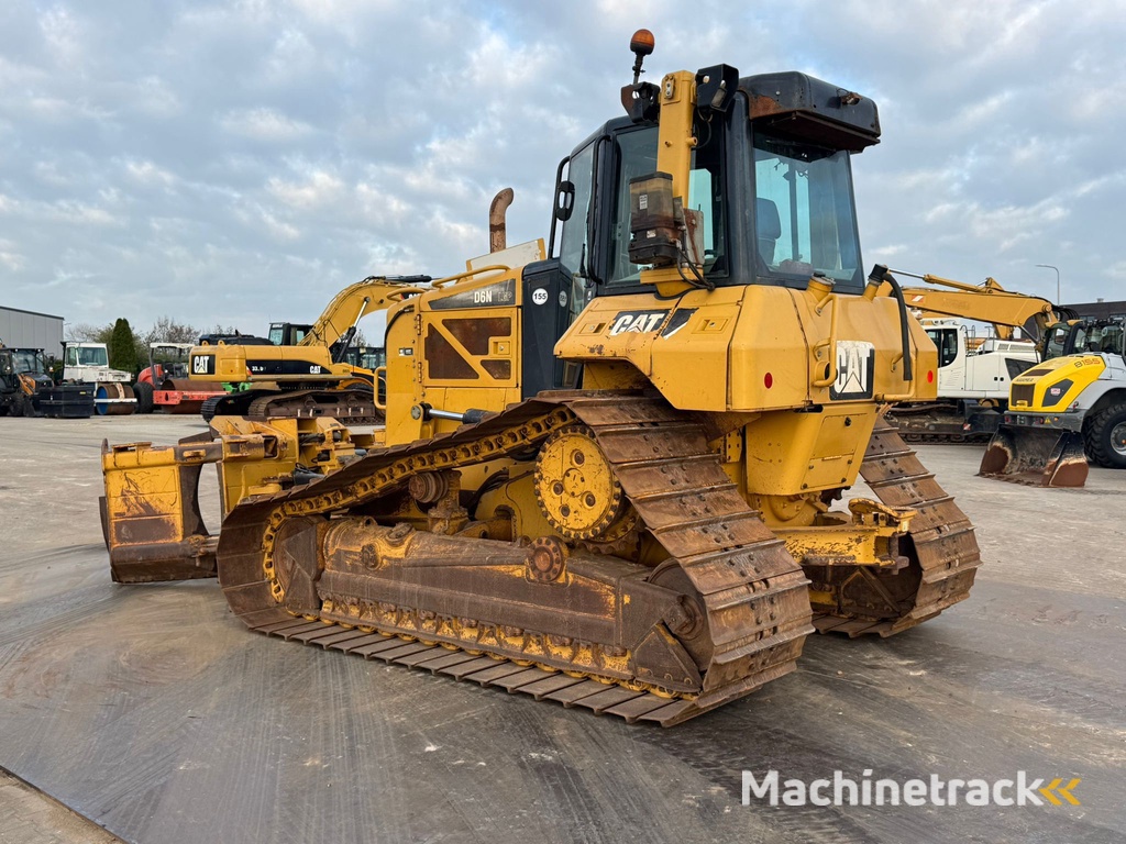 Caterpillar D6N LGP