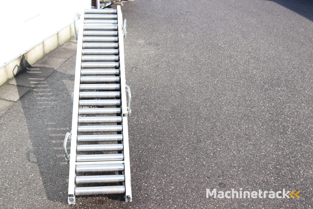 Inter system aangedreven rollenbaan 180 x 30 cm