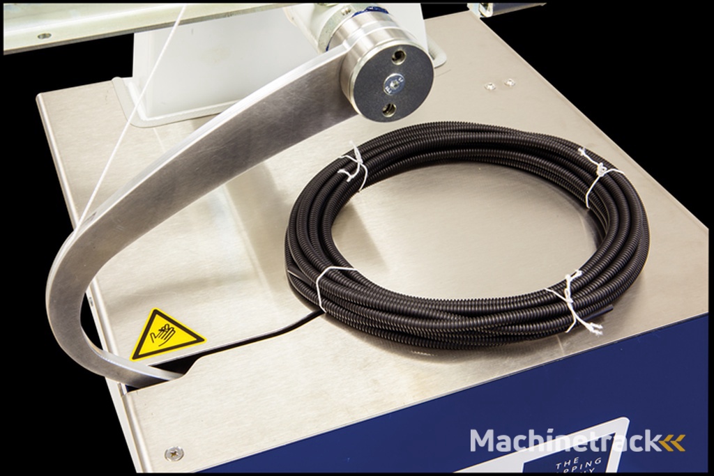 Cyklop Axro FQC2 binding machine