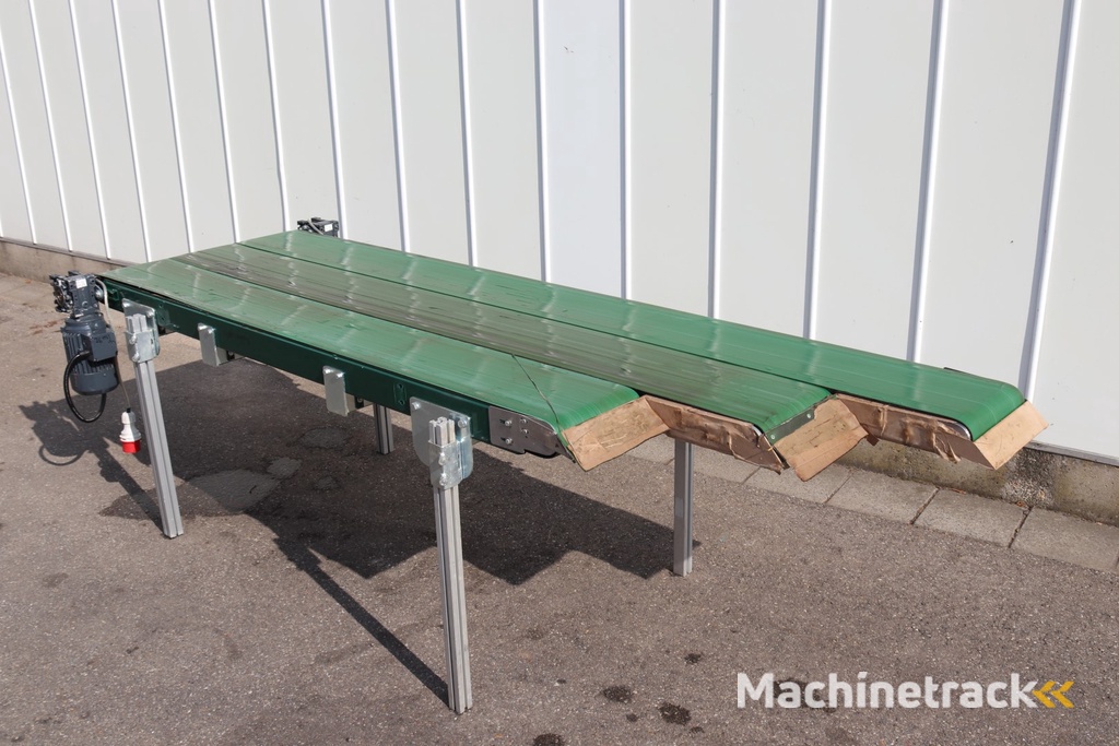 Bogaerts triple lane conveyor