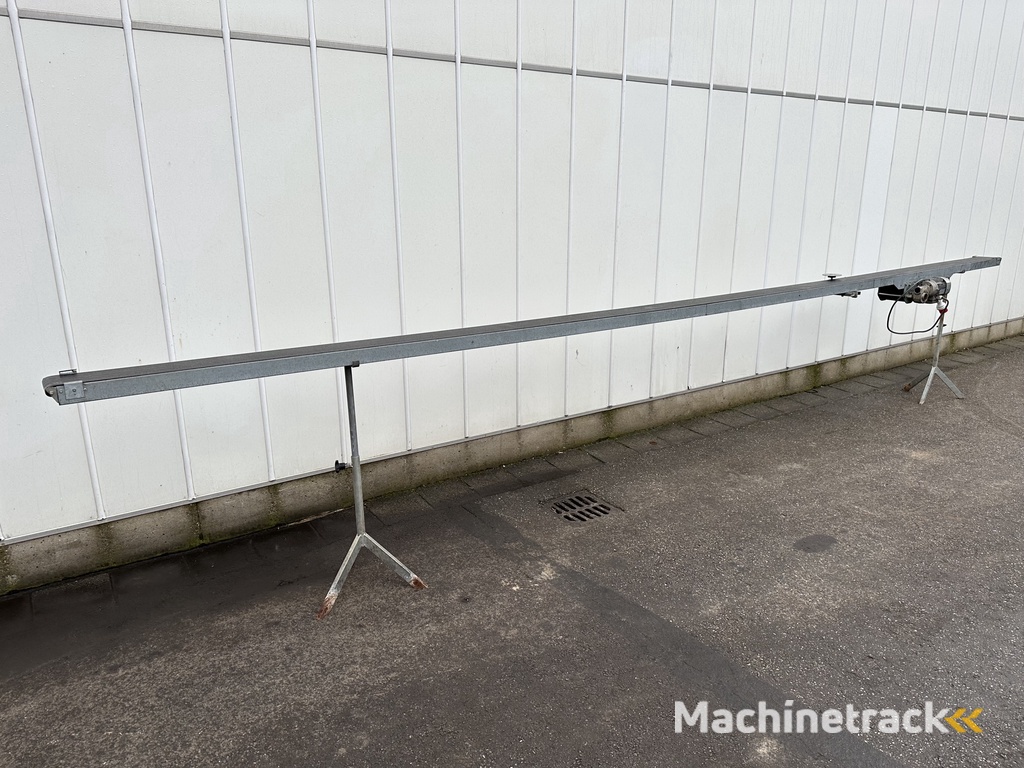 FGM potted plant conveyor 657 x 16 cm