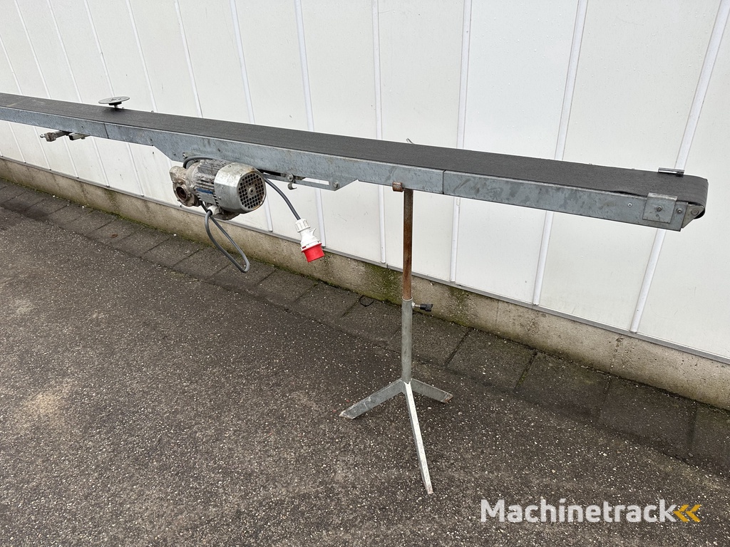 FGM potted plant conveyor 657 x 16 cm