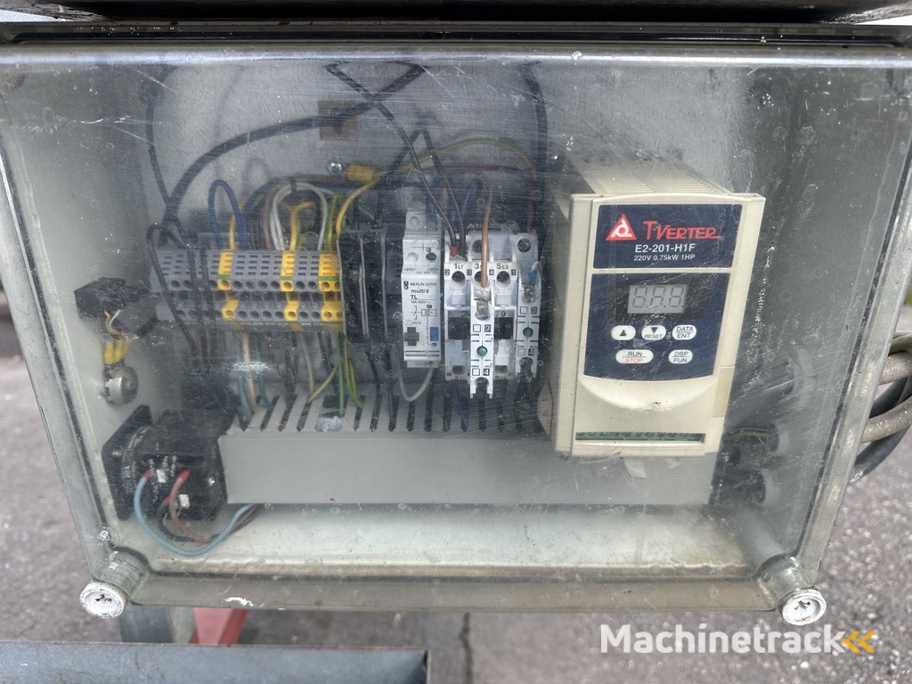 FGM Förderband für Topfpflanzen