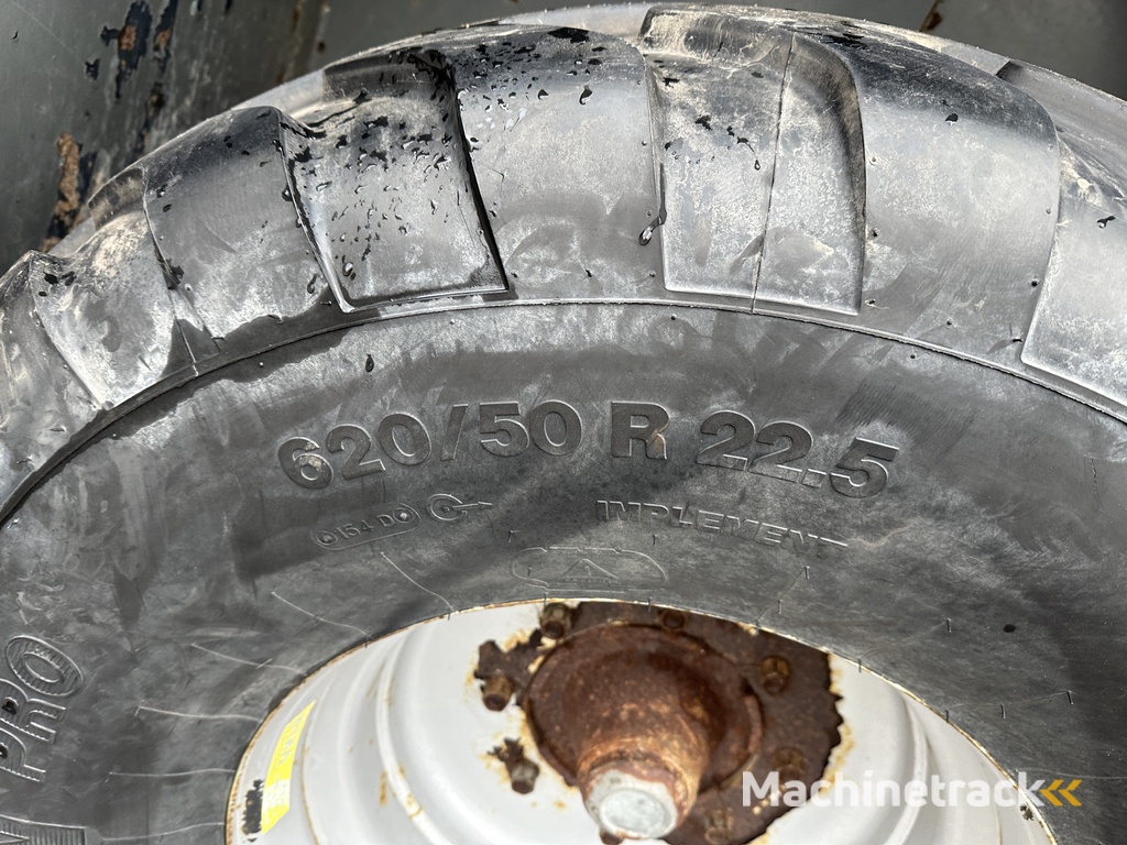 Harvesting trailer 8 pallets without brakes