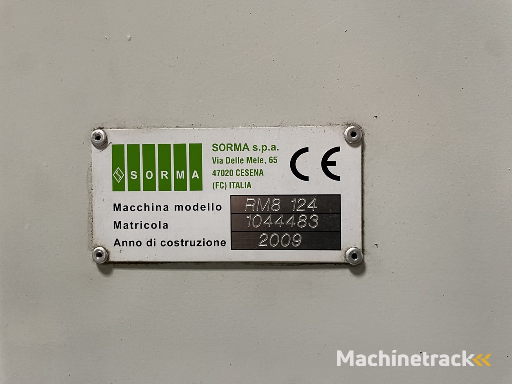 Sorma PAL 108D palletiser installation with 3 palletisers