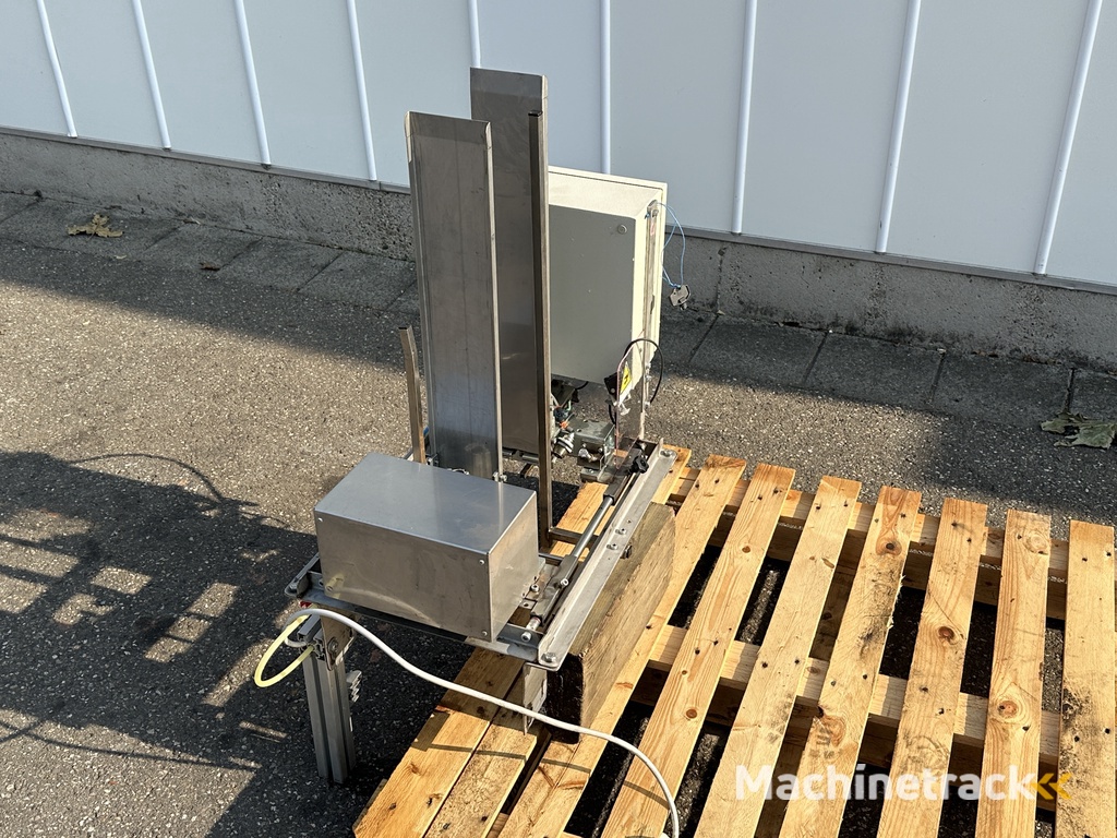 Pakfrut DIT400 ontnester