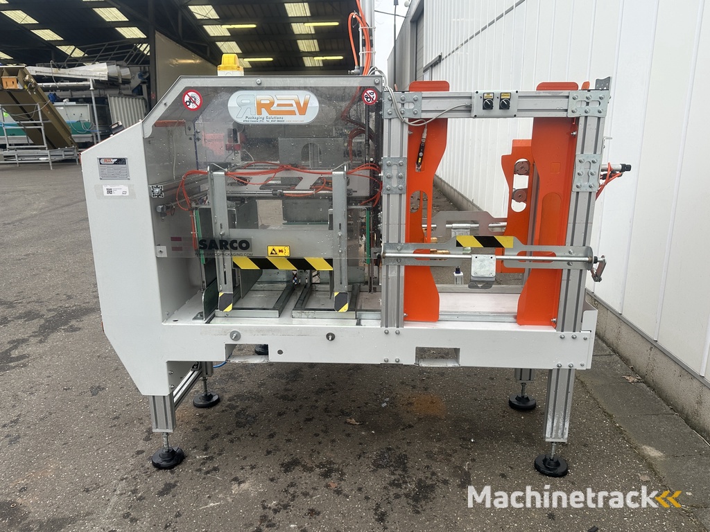 Rev Packaging Solutions REV Rooster dozen vuller Case Packer