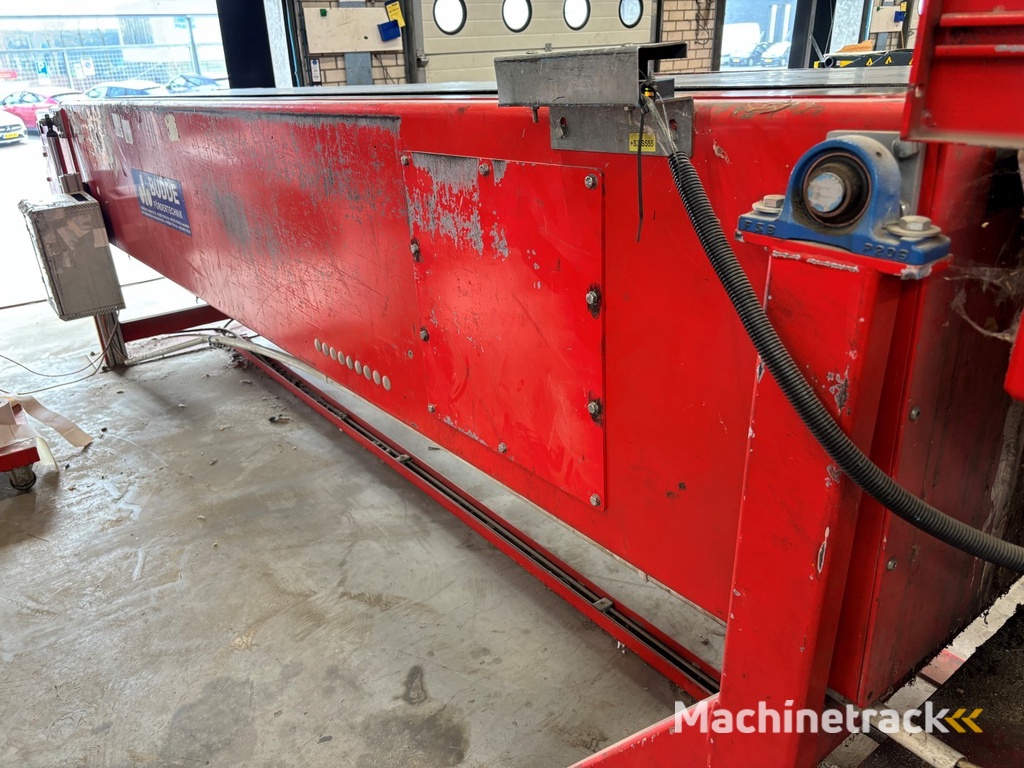 Budde Förderband Teleskopförderer zum Be- und Entladen von Containern 500 bis 1150 cm