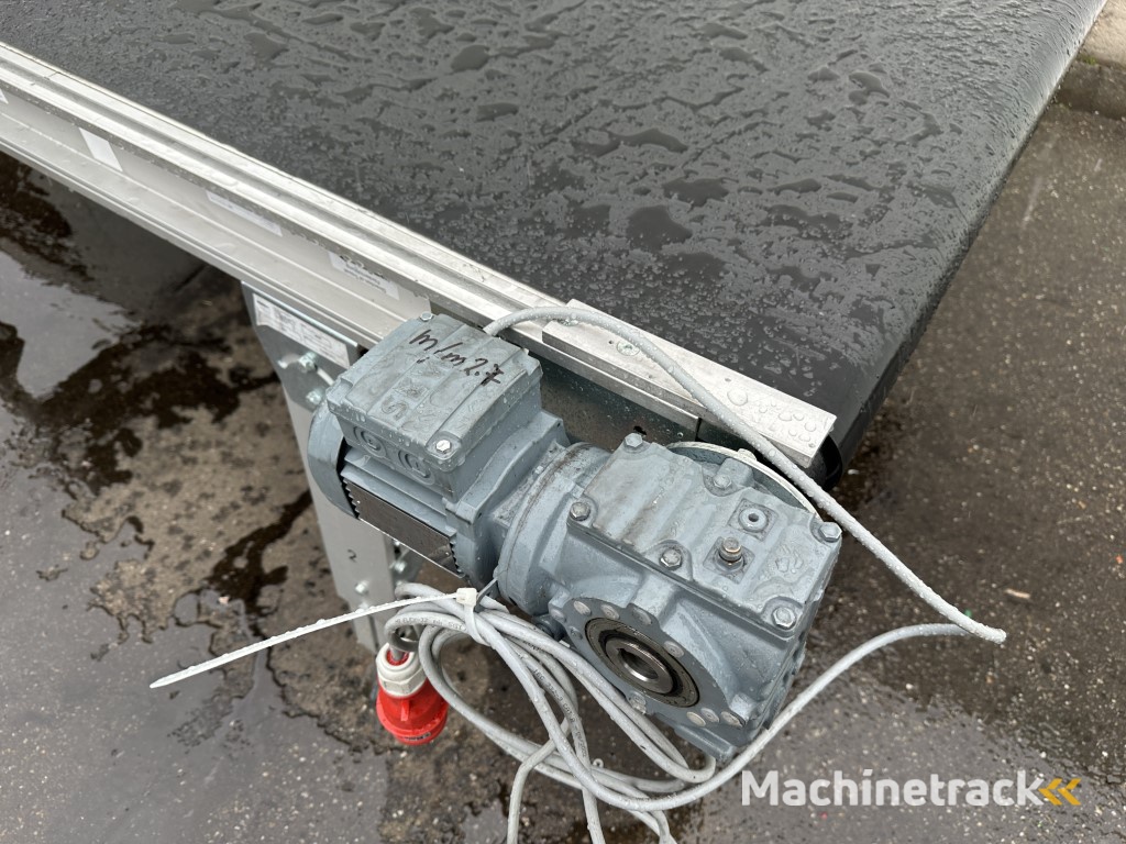 Interroll Förderband 250  x 170 cm