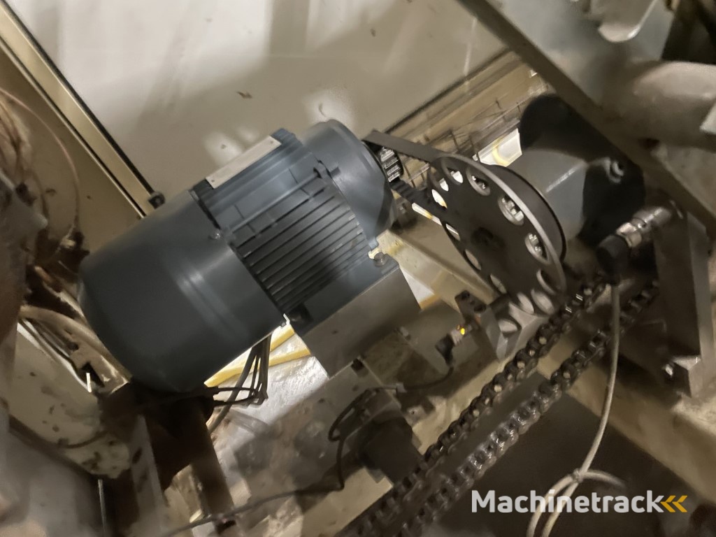 Sealed Air B+ BA20 dozenopzetmachine met stickermachine, elevator en verzamelband