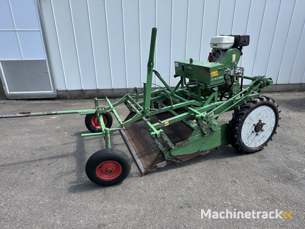 Rap Rijnbeek ZR 120 beddenrooimachine zelfrijdende oogstmachine voor bloembollen