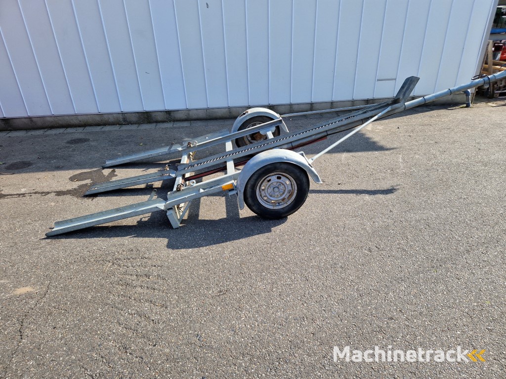 Structural selectiewagen met transport-aanhangwagen