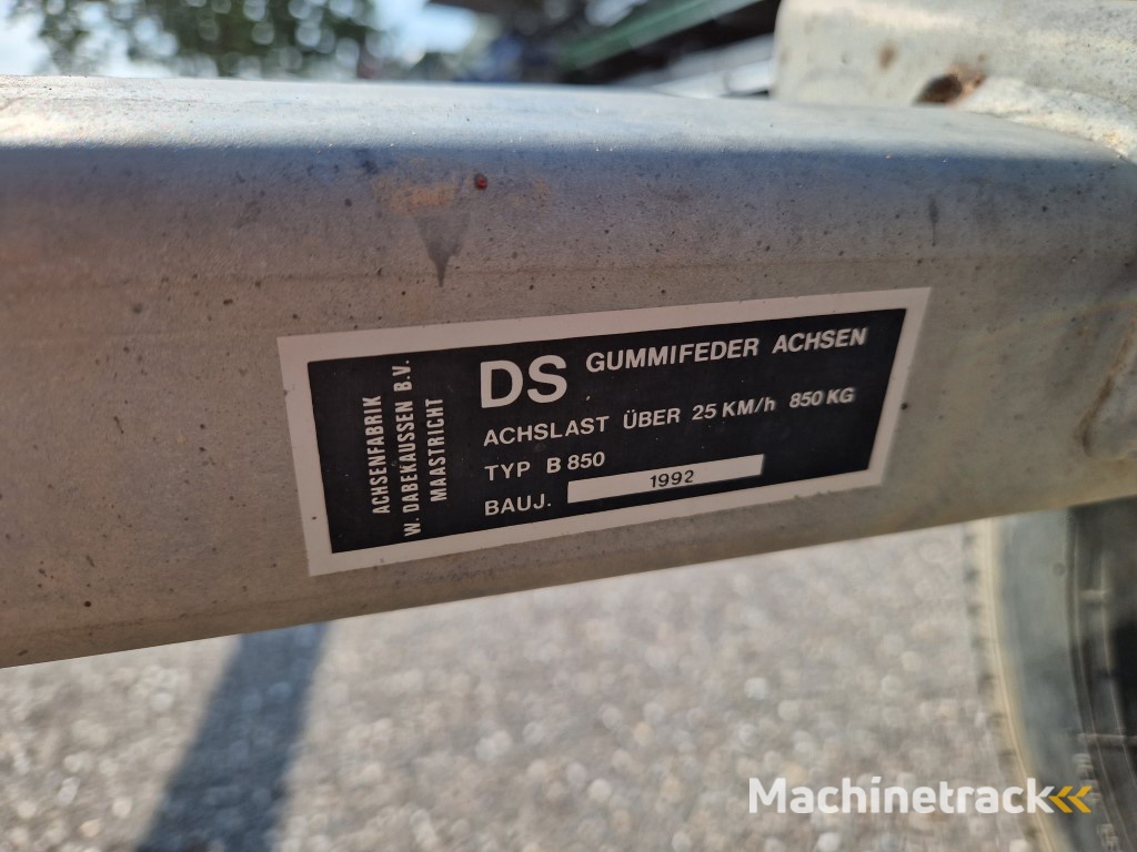 Structural selectiewagen met transport-aanhangwagen