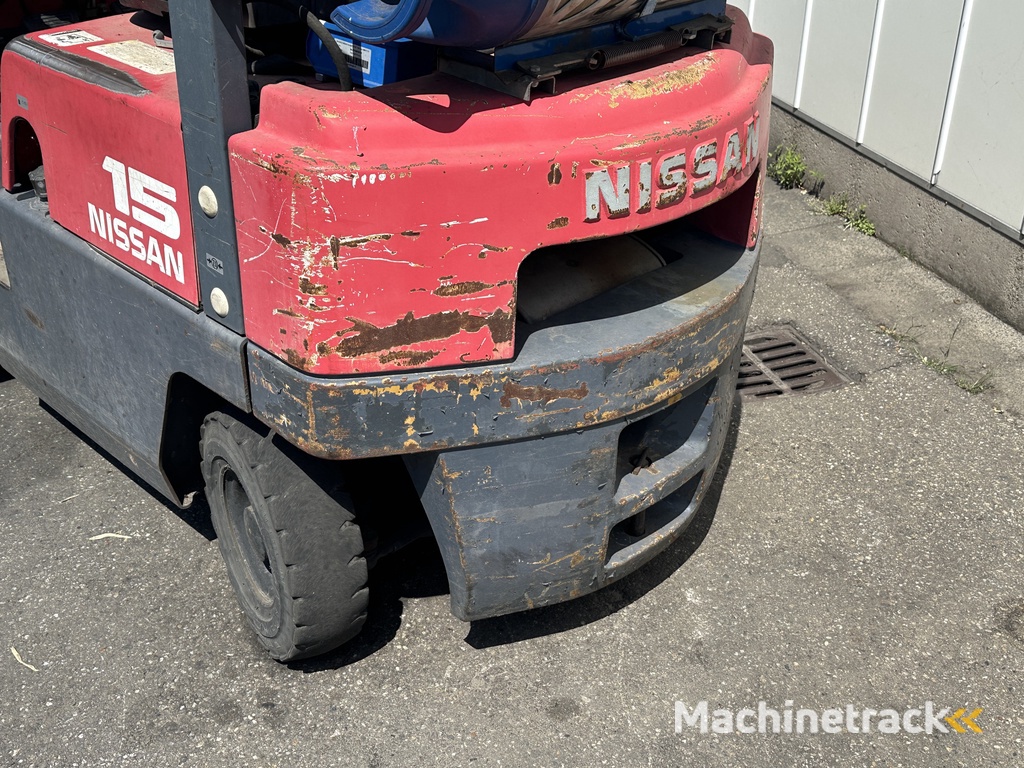 Nissan LPG 15 automat heftruck