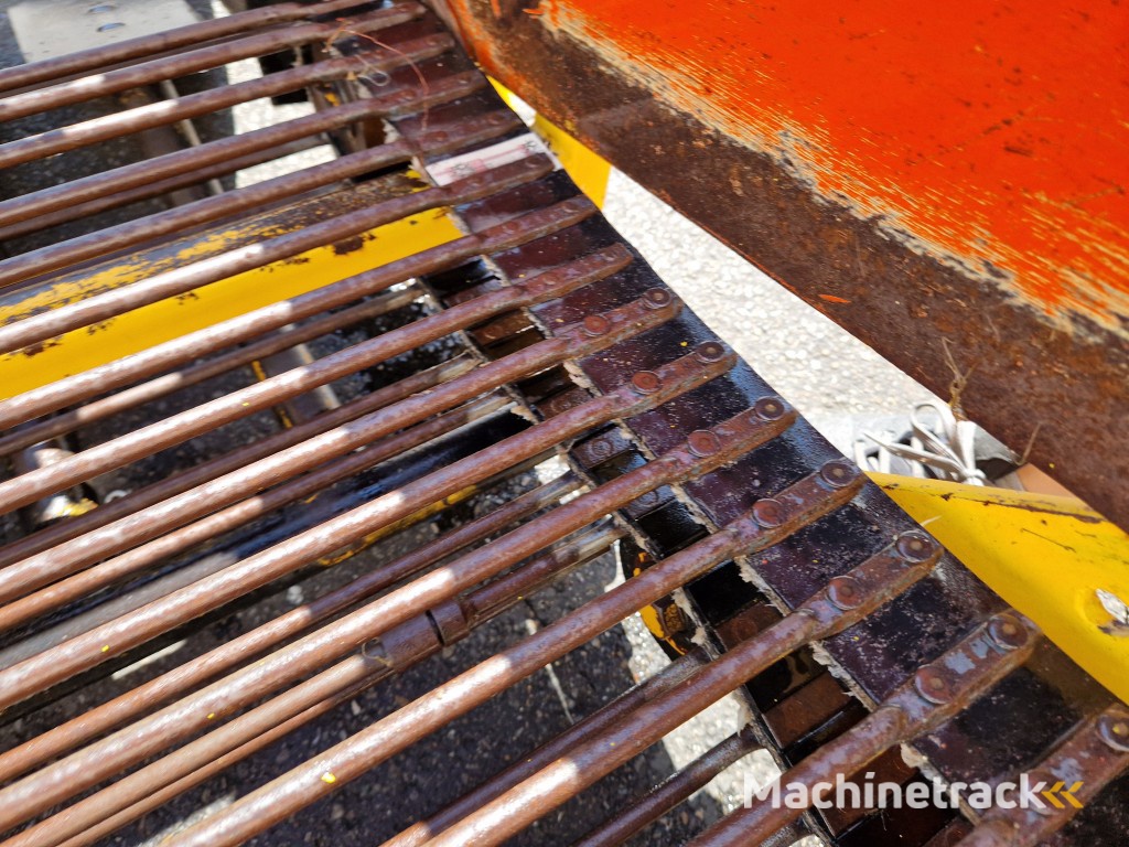 Samon EN aardappelrooier voor 2 rijen