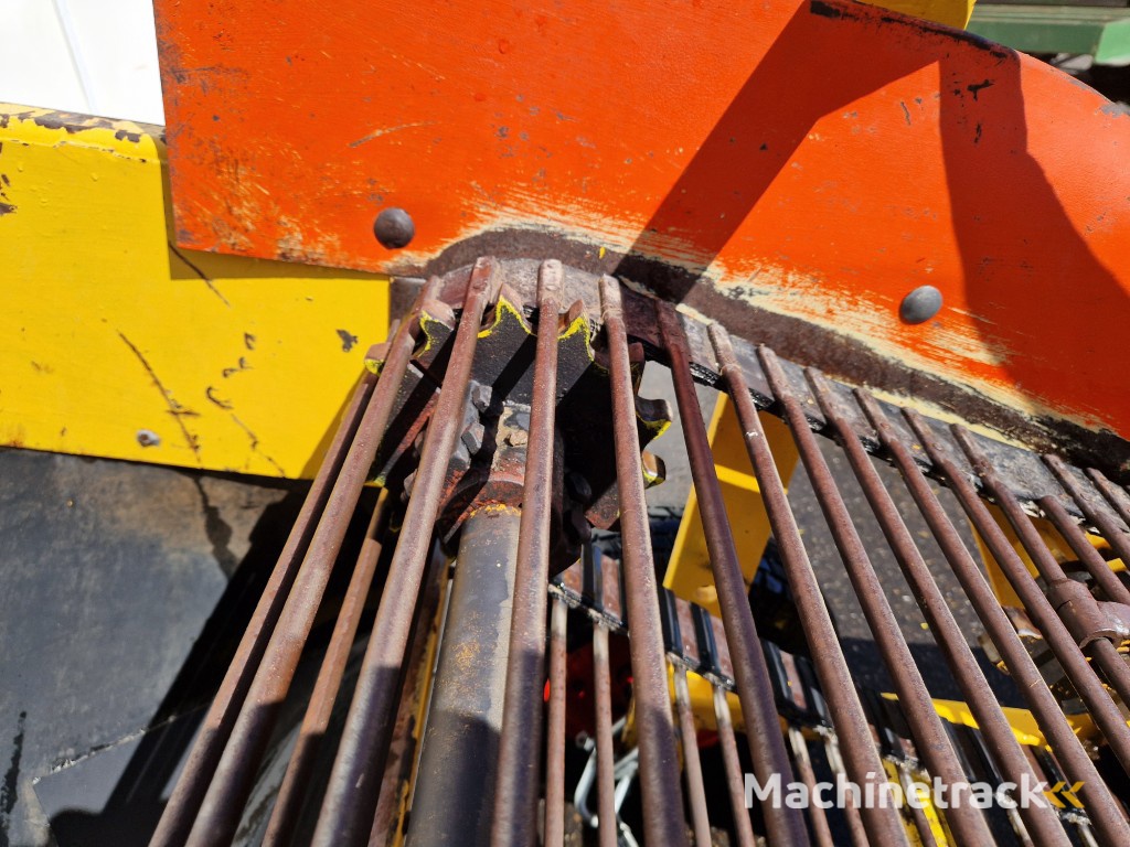 Samon EN aardappelrooier voor 2 rijen