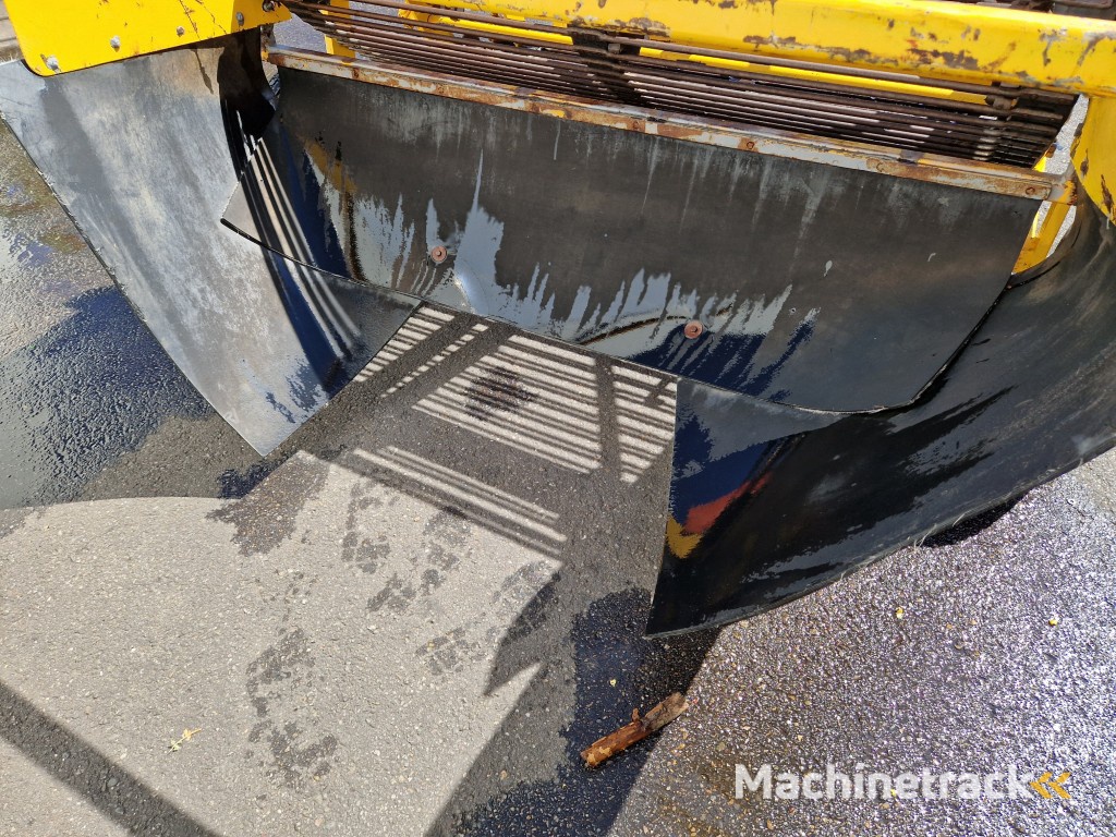 Samon EN aardappelrooier voor 2 rijen