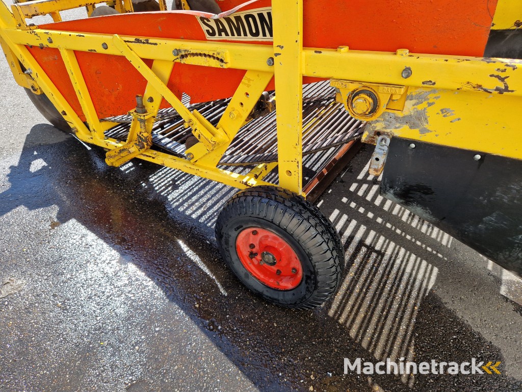 Samon EN aardappelrooier voor 2 rijen