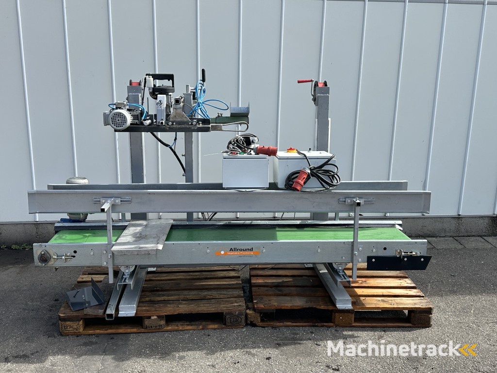 Newlong naailijn met Allround transportband