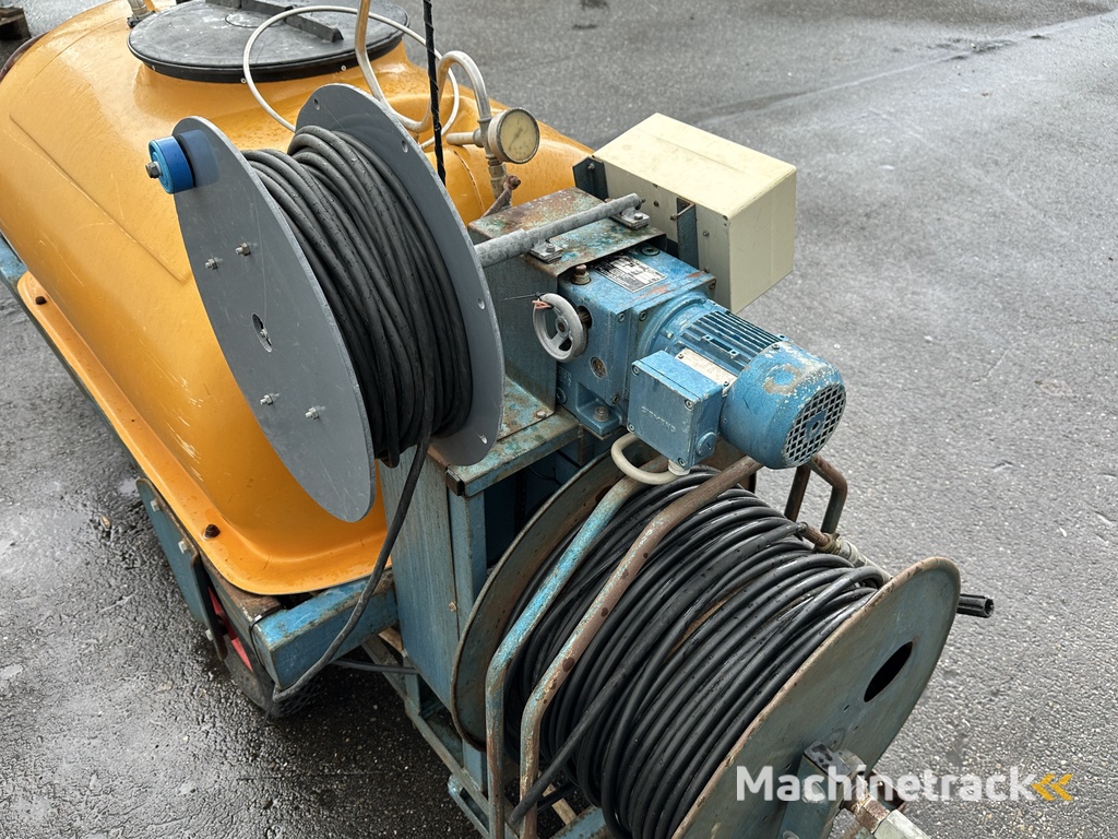 Empas spuitwagen 600 liter