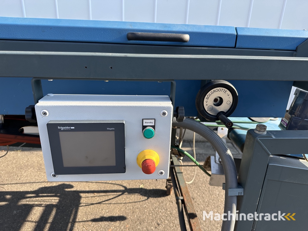 Havatec debulbing machine for tulips