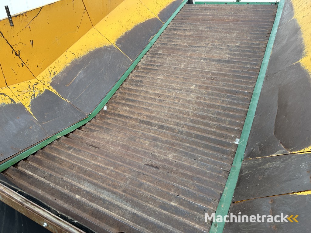 Climax 1000K receiving hopper