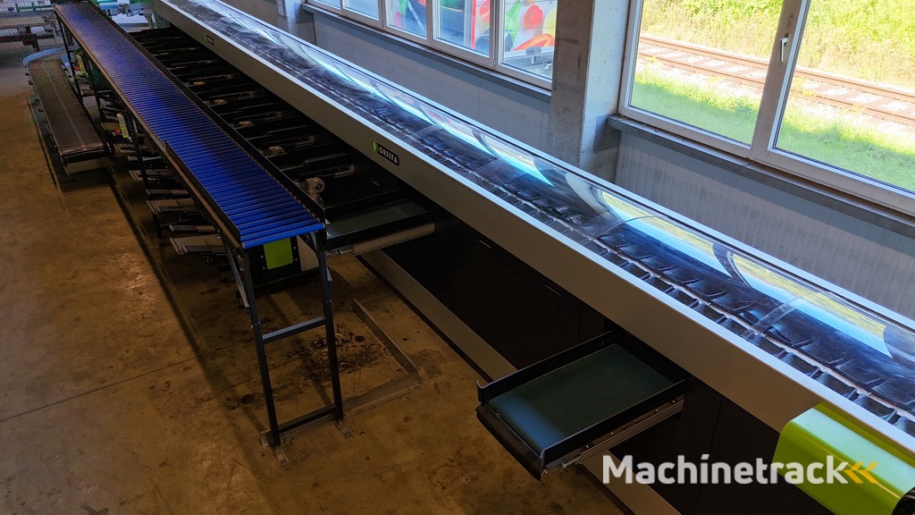 Greefa CombiSort apple & fruit sorting machine 2 line with water dumper, automatic box fillers and palletiser