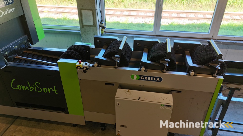 Greefa CombiSort apple & fruit sorting machine 2 line with water dumper, automatic box fillers and palletiser