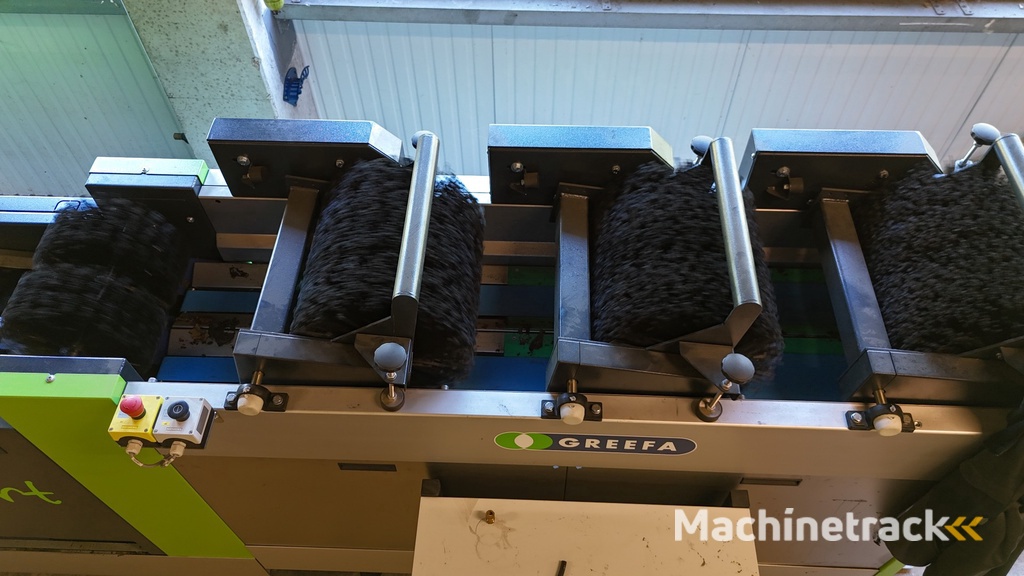 Greefa CombiSort apple & fruit sorting machine 2 line with water dumper, automatic box fillers and palletiser