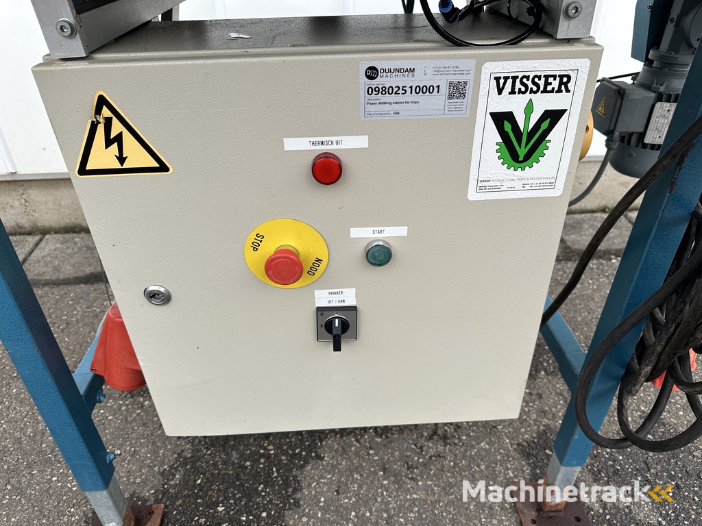 Visser dibbling unit for trays