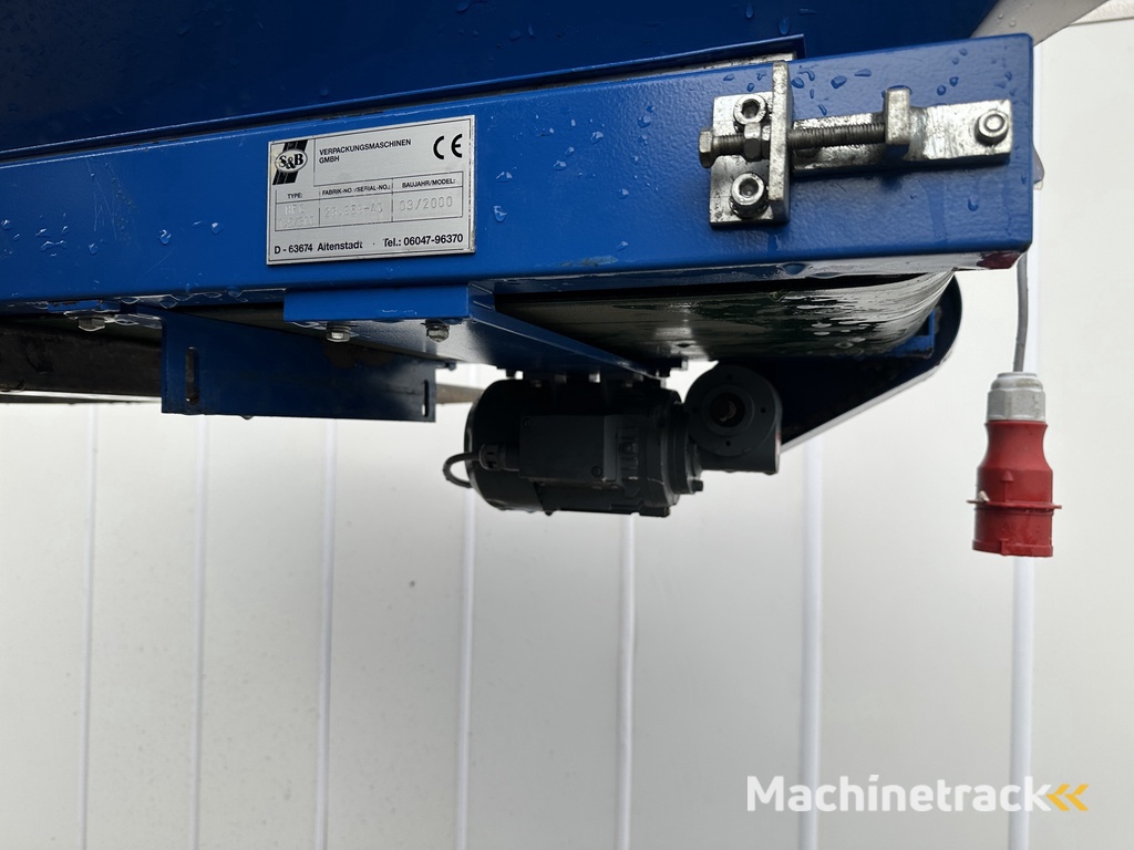 S&B conveyor 160 x 30 cm.