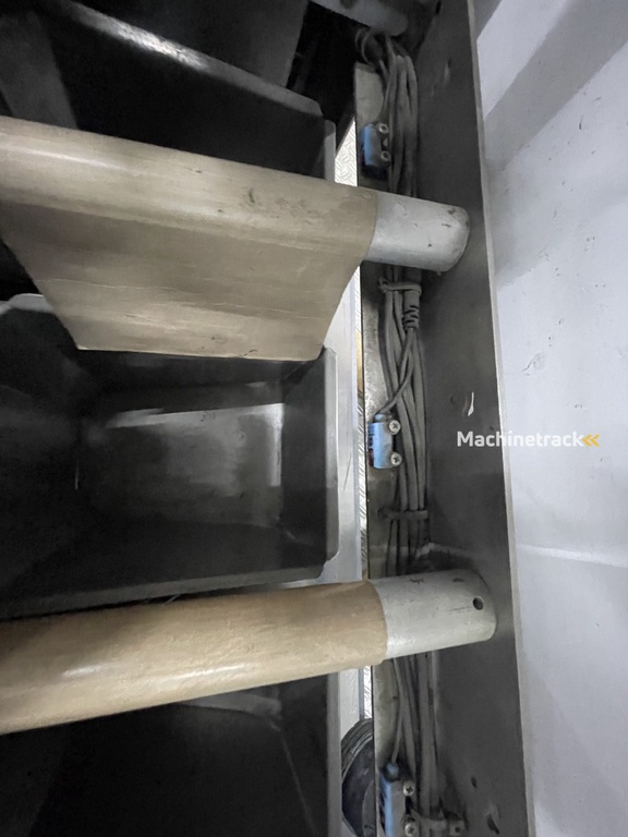 Manter VP16000 Wiegemaschine mit 3 Aufzügen und Dosierförderern