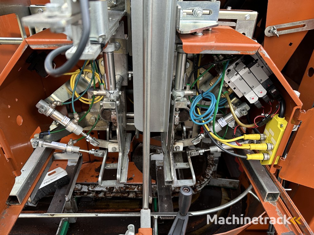 Javo Super potmachine met LPO pneumatische pottendispenser