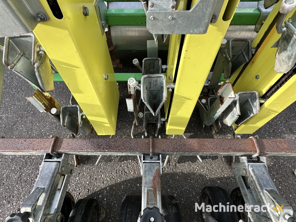 Hortech 2 Manual plantmachine 3 rijen