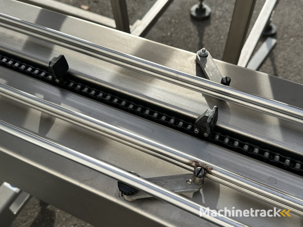 Sorma PC10 126 afweegmachine met punnet/trayvuller (ACM 115) en ontnester (DP4 115)