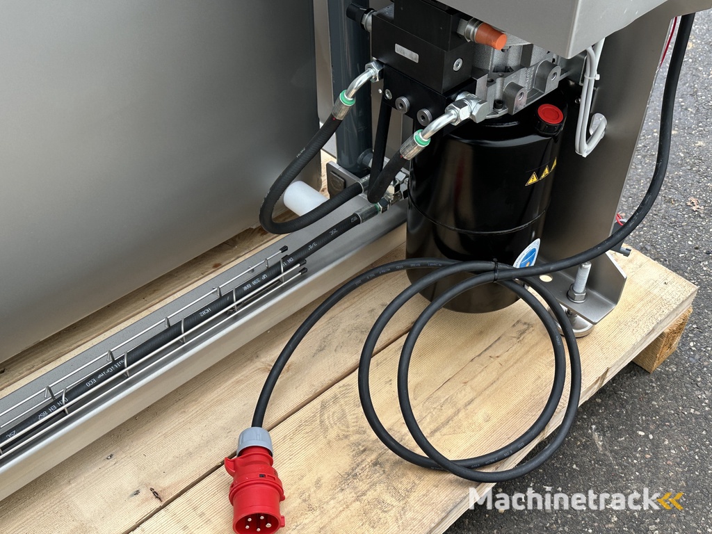 New stainless steel box tipper up to 125 cm