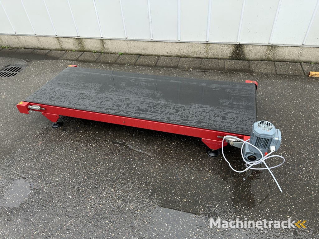 Taks conveyor 205 x 70 cm