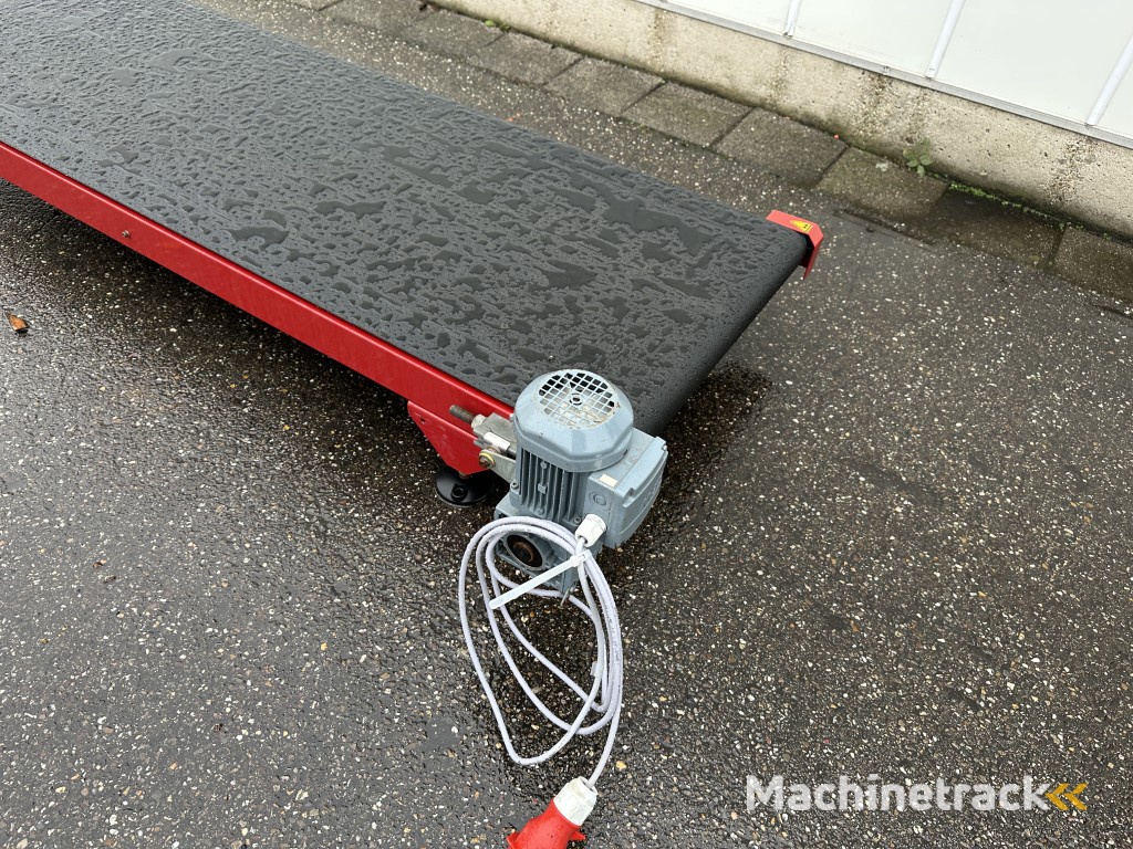 Taks conveyor 205 x 70 cm