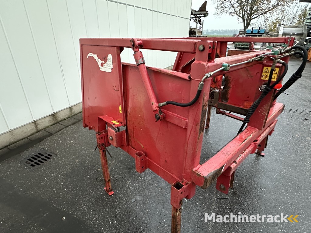 Hermeler Wiesel II oprolmachine