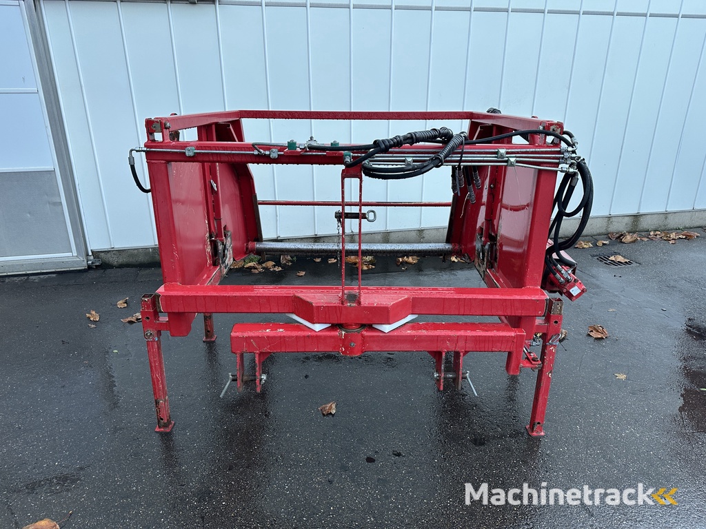 Hermeler Wiesel oprolmachine