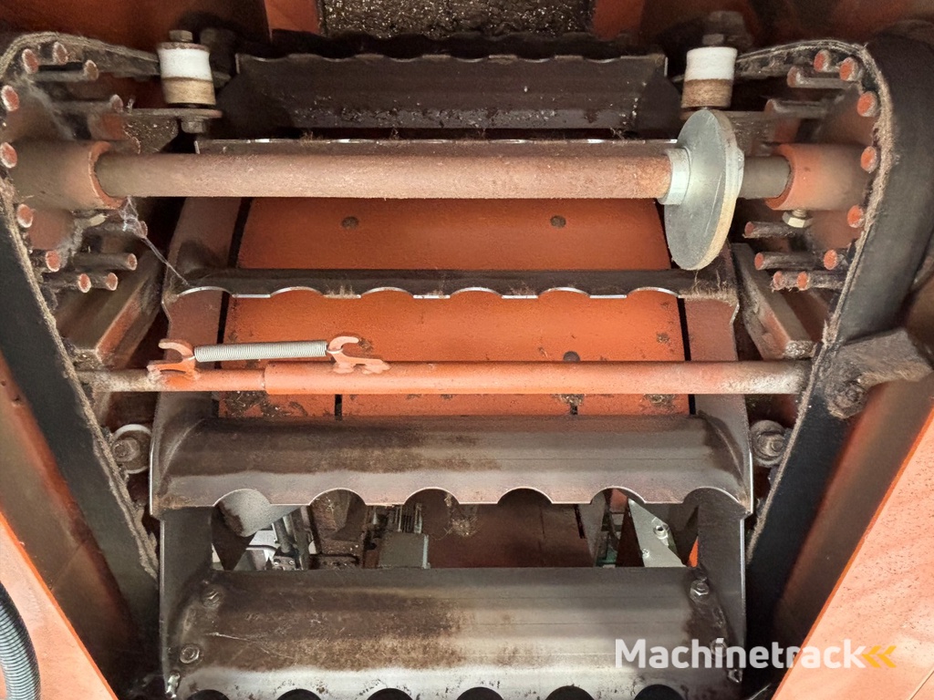 Javo Super Mega potmachine Met dubbele pneumatische potinzetter