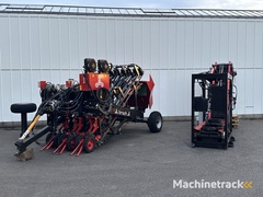 j.j.-broch-t-3-knoflookrooier-3-rijen