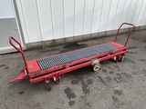 Minituur van Taks oogstwagen met rollenbaan baanbreedte 55 cm