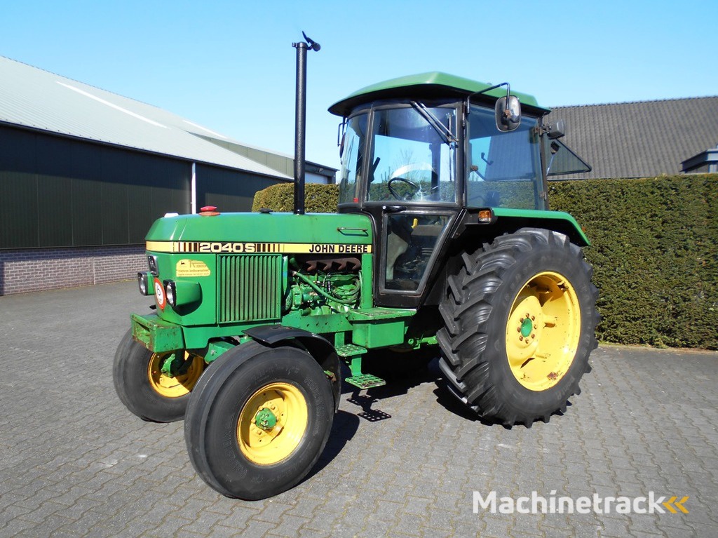 John Deere 2040 2-wd  VERKOCHT